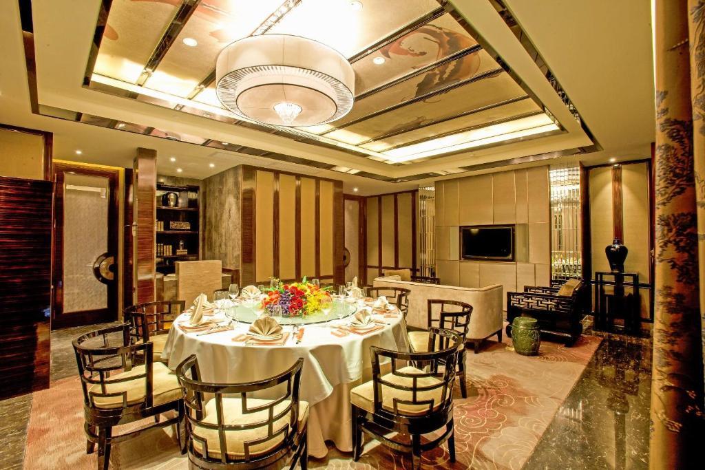 Nanning Landmark Hotel Екстериор снимка