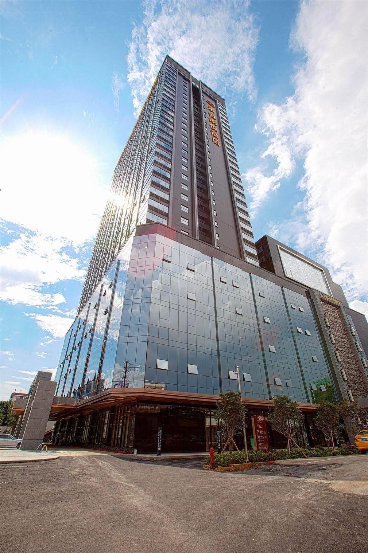 Nanning Landmark Hotel Екстериор снимка