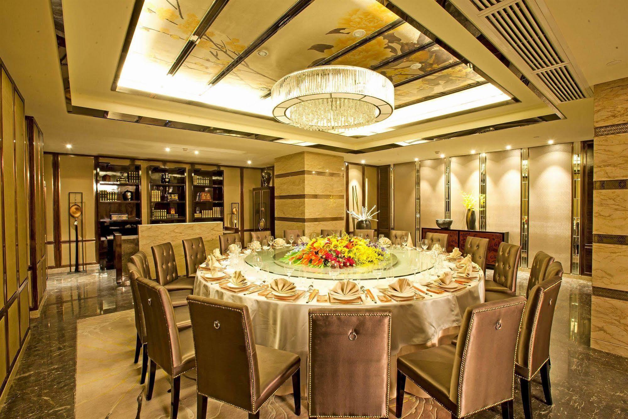 Nanning Landmark Hotel Екстериор снимка