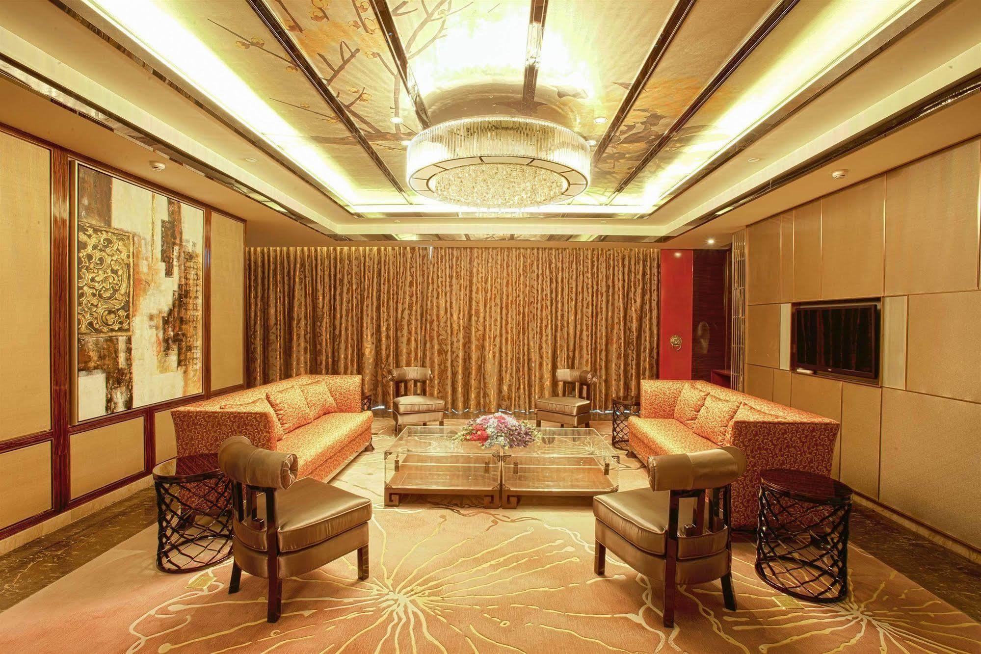 Nanning Landmark Hotel Екстериор снимка